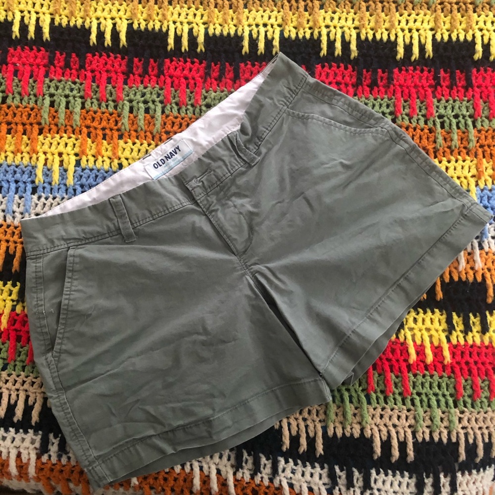 🐸SOLD🐸Old Navy shorts